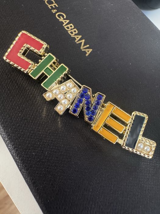 Broszka Chanel 5,5x1 cm