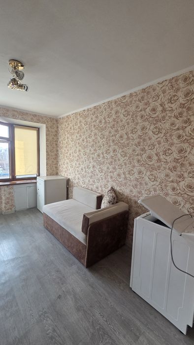 Продам гарну кімнату по вул.Стеценка