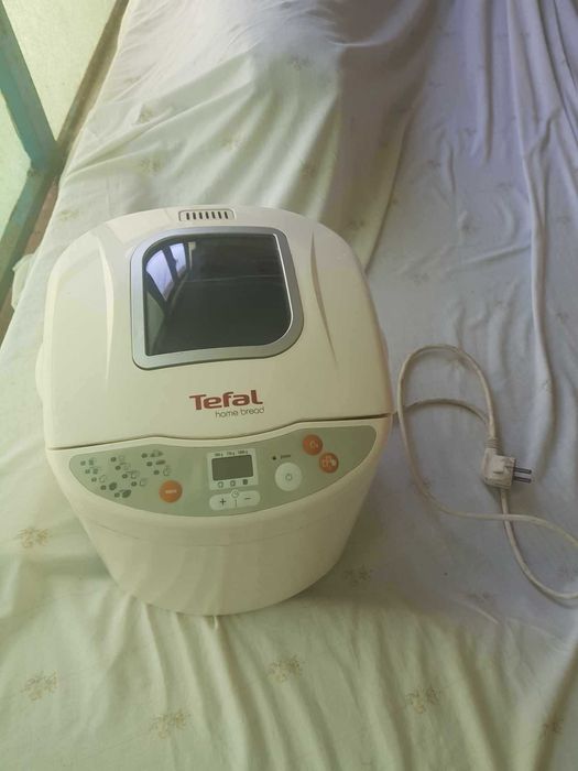 Máquina de Pão Tefal OW200130/B73