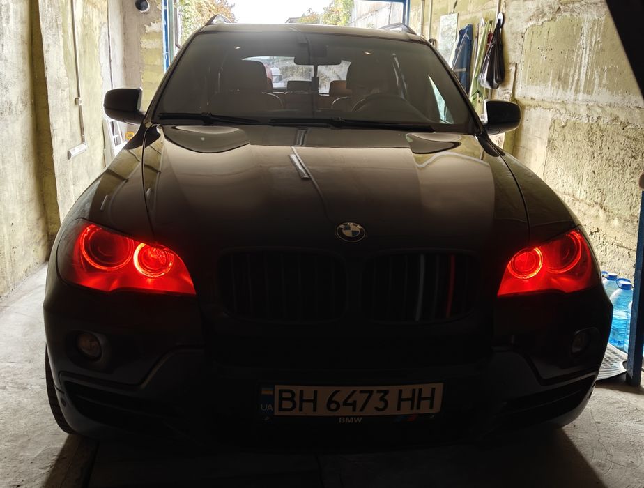 Продам BMW x5 e70