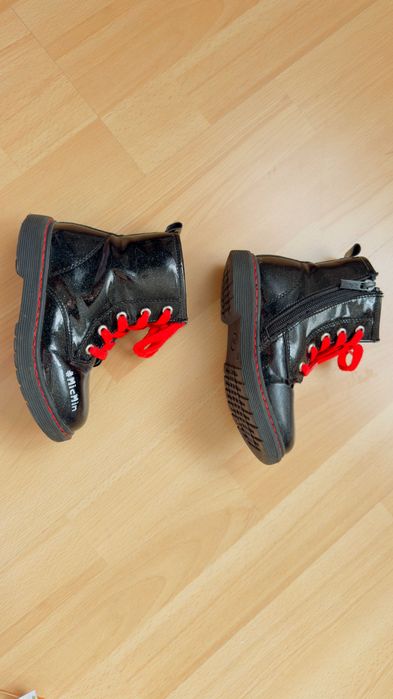 Jesienne wiosenne botki buty firmy Disney rozmiar 27