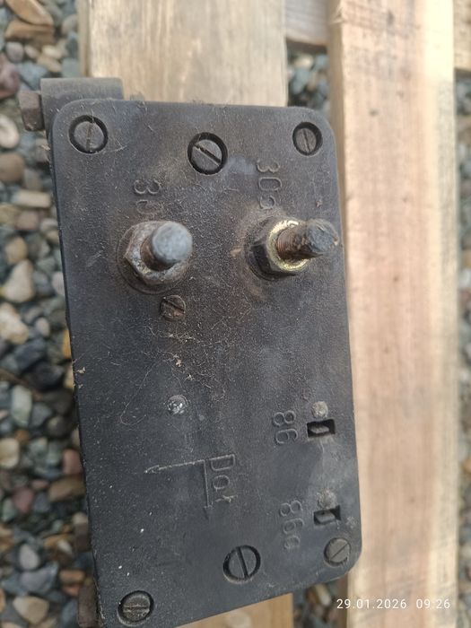 Odłącznik akumulatora 24V