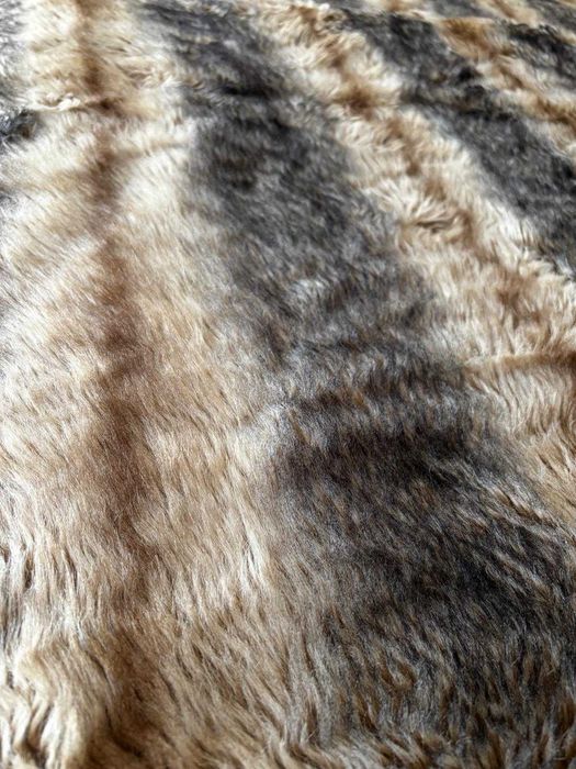 Colcha de Pelo como Nova