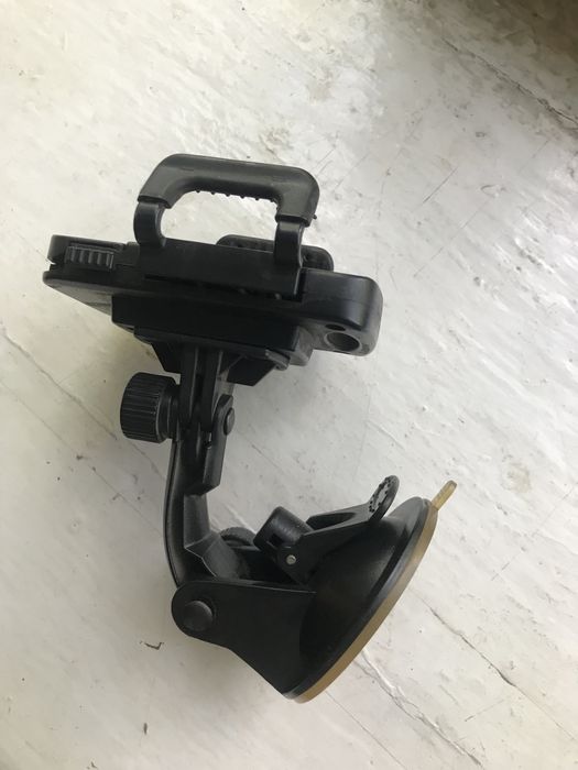 Автомобільний тримач