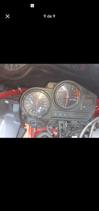 Honda CBR 900RR Fireblade – Potência e Estilo Clássico!