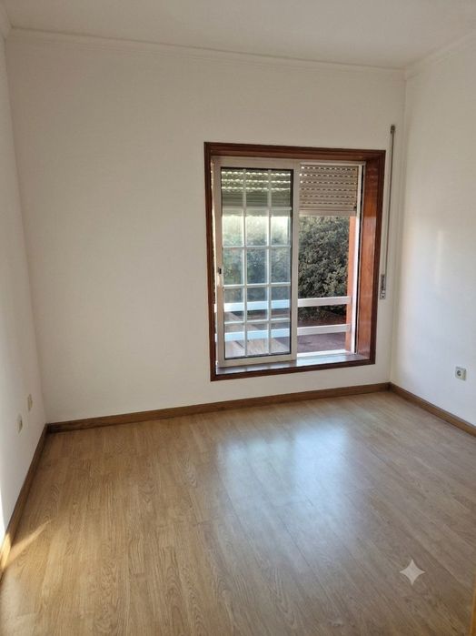 Alugo T1 - Vila Nova de Famalicão