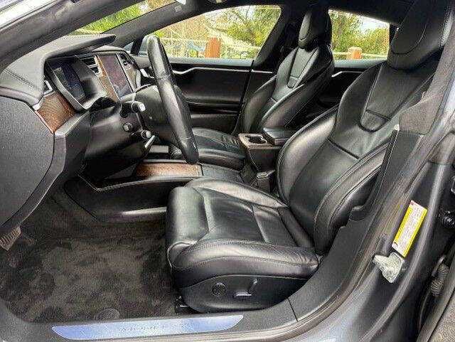 Tesla Model S 75D 2017