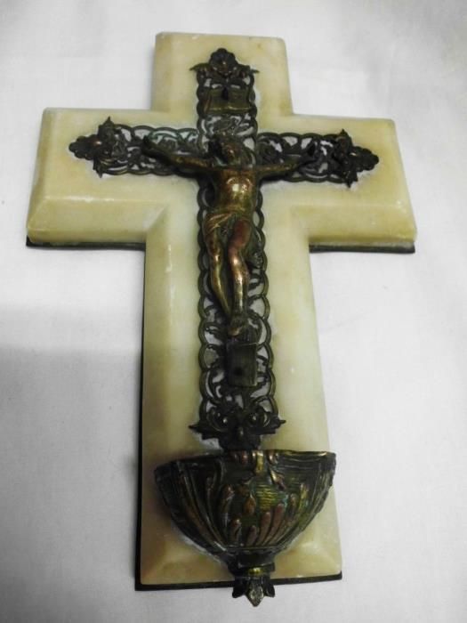 antiga pia de Água Benta em metal filigrana sob mármore-Art Nouveau