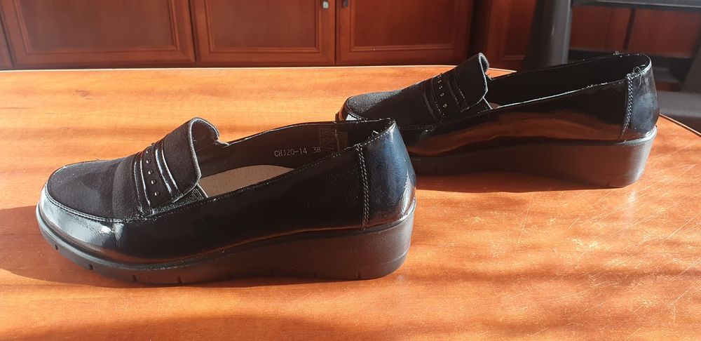 Mokasyny czarne rozmiar 38