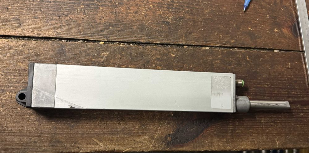 Silnik regulacji sit Claas Lexion