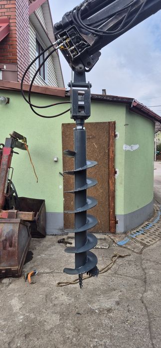 Słupy betonowe zbrojone 6m, 7m, 8m.