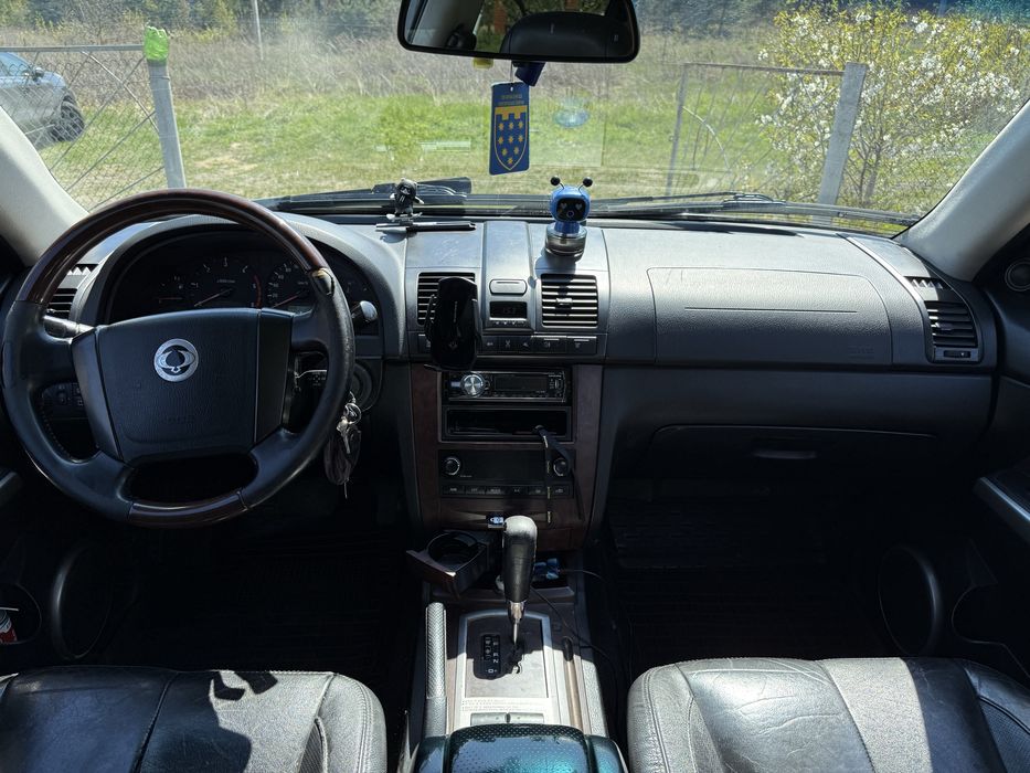 Продам ssangyong rexton 2.7 xdi