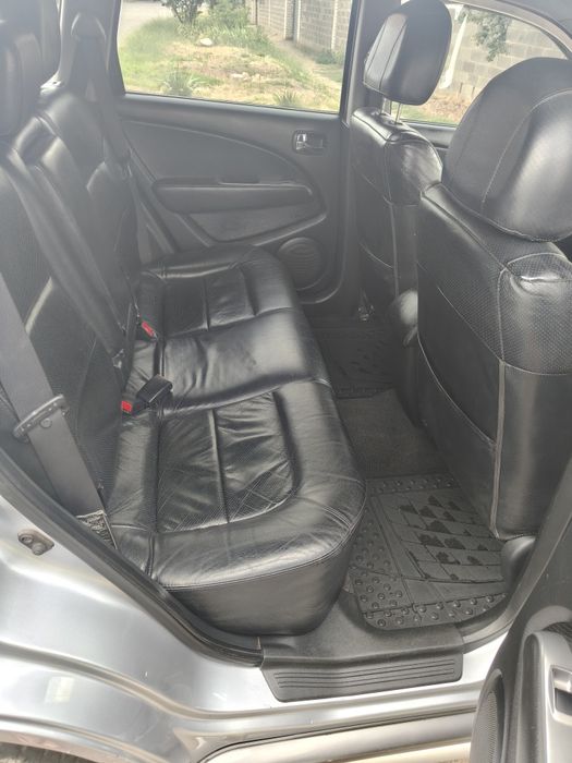 Mitsubishi Outlander 2004