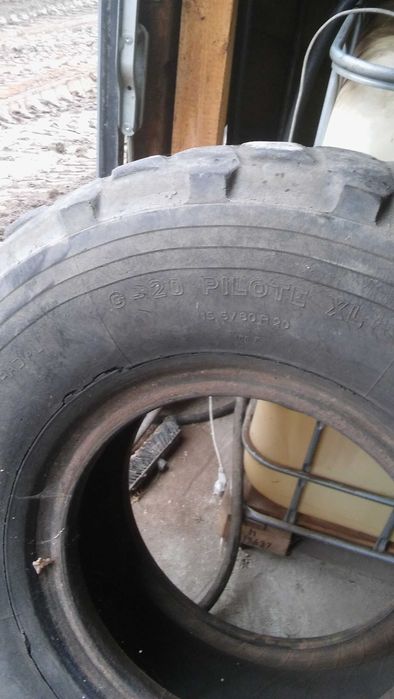 Opona rolnicza r 20