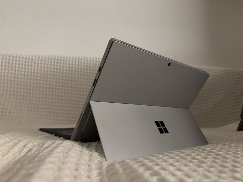 Surface Pro, vendo ou troco