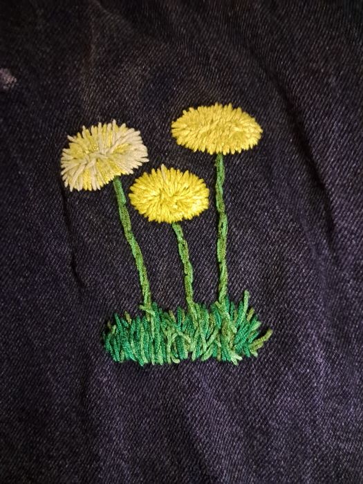 Джинси з ручною вишивкою