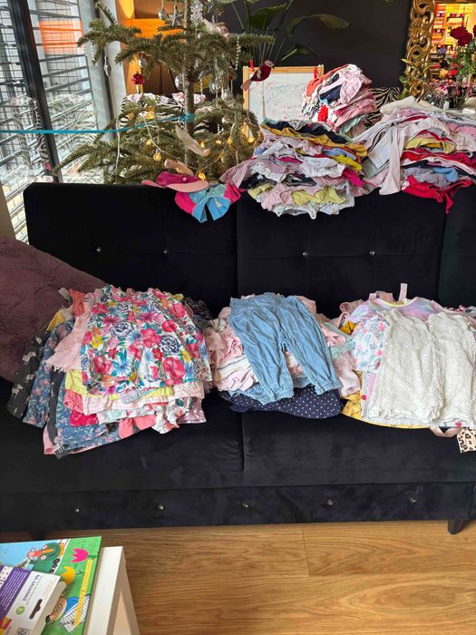 Setki sztuk odzieży dla dziewczynki 0-5 lat