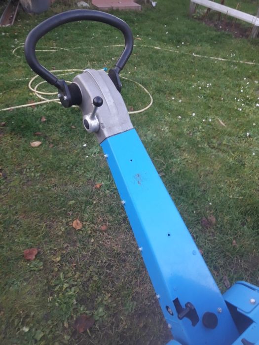 Zageszczarka WEBER Cr7 r.2025