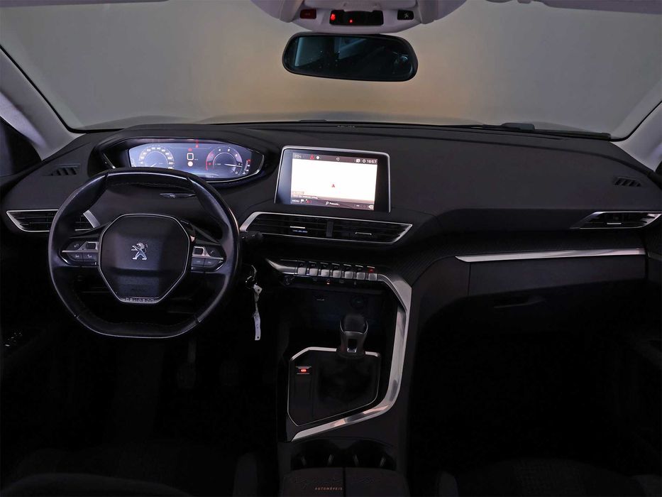 PEUGEOT 5008 1.5 BlueHDi 130cv | 7 LUGARES | GPS | CARPLAY