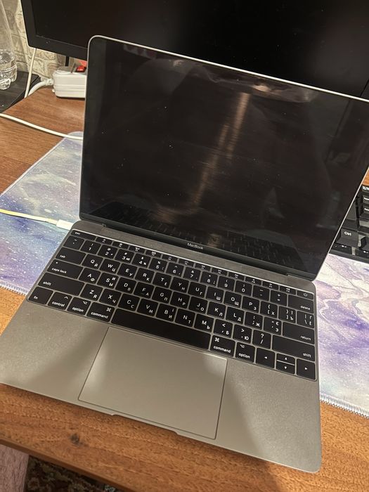 MacBook retina 12” 2016 или 2017года