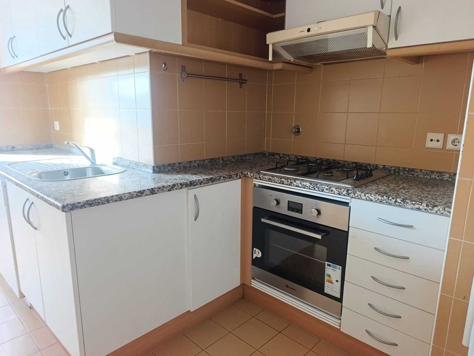 T1 Olaias com 1 lugar de parqueamento