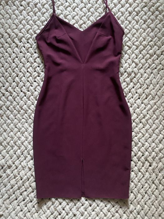 Літній бордовий сарафан