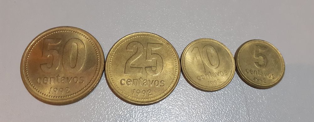 Lote de 4 moedas Argentinas de 1992