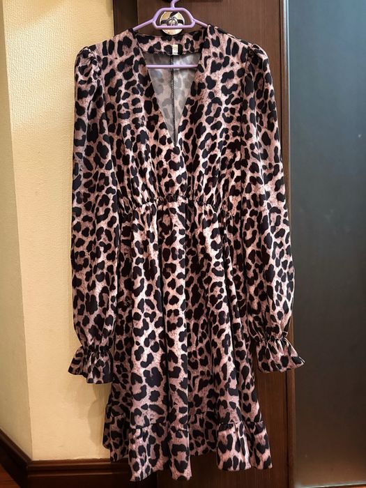 Платье леопардовое