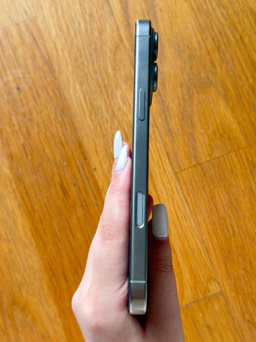Iphone 16 pro max titanium natural 512gb igual a novo