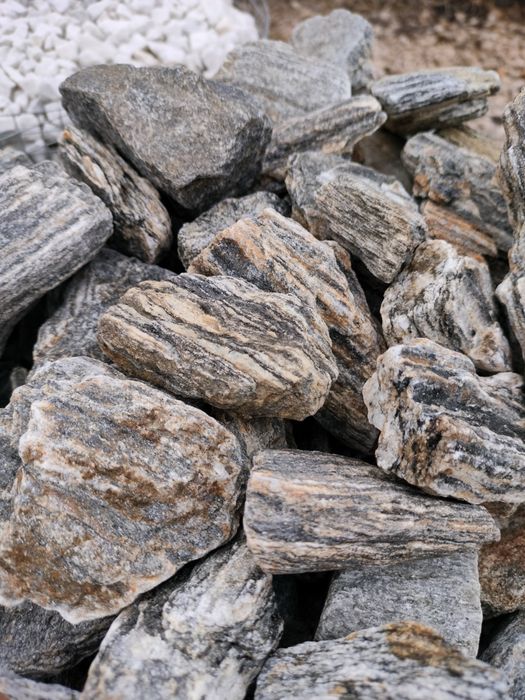 Kamień ozdobny kora kamienna, Cristal wchate , duże głazy