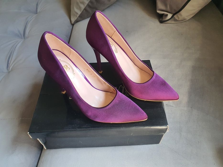 Szpilki damskie fioletowe