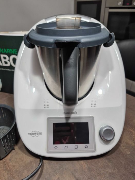 Thermomix  Tm5 używany  plus osprzęt
