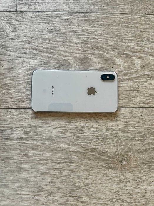 Телефони Samsung Xiaomi