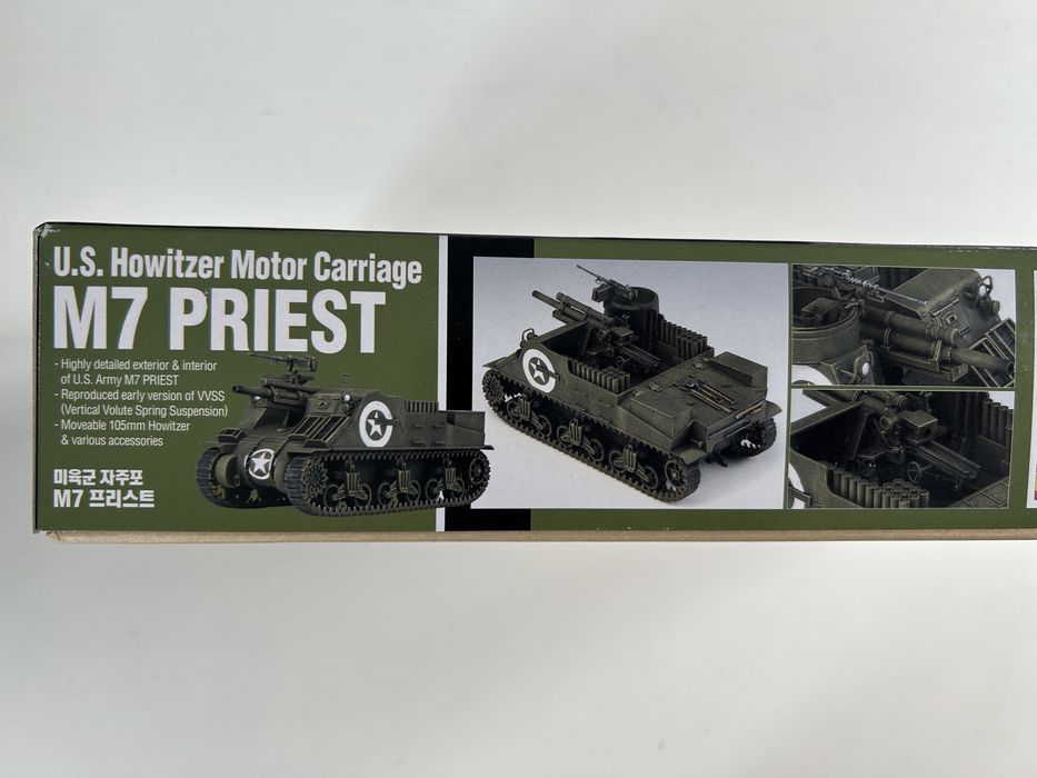 Czołg M7 Proest model do sklejania Academy 13210