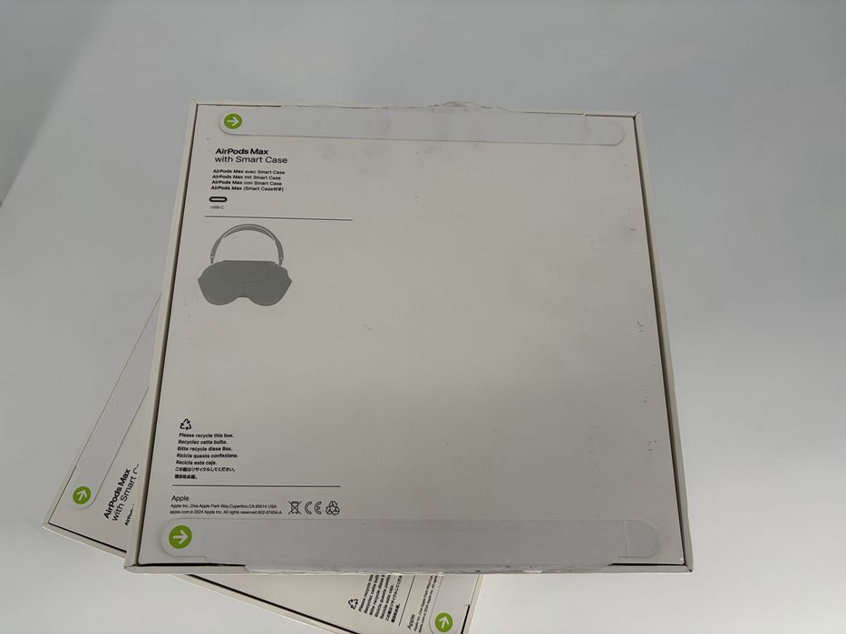 Apple AirPods Max 2nd Gen USB C