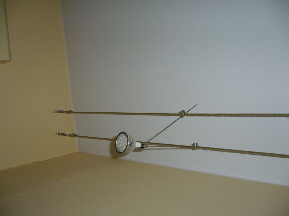 Zestaw 3 LEDÓW 50W,12V na 2 linkach z transformatorem (kpl) z IKEI