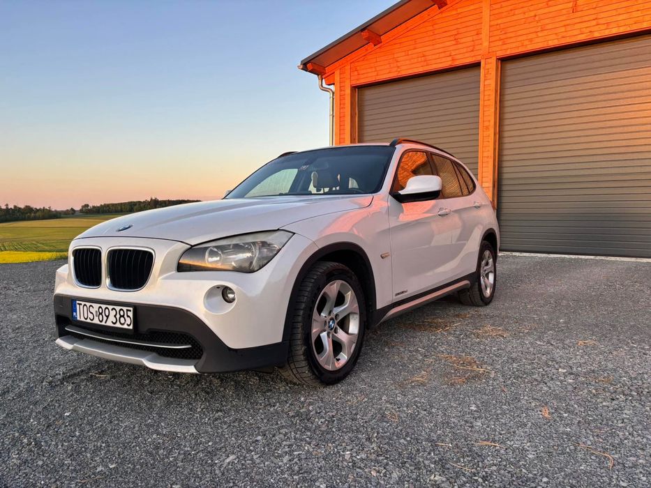 BMW X1 2.0d 143 KM | 2011 | Brązowa skóra | Ekran tablet