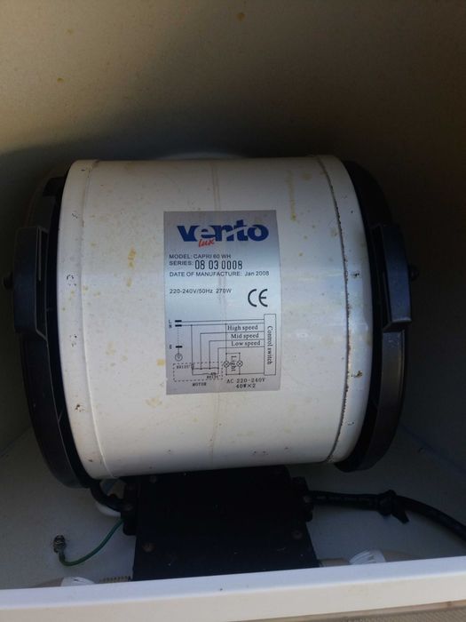 Вытяжка для кухни б\у.