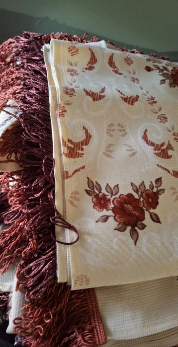 Шторы розпродаж є різні