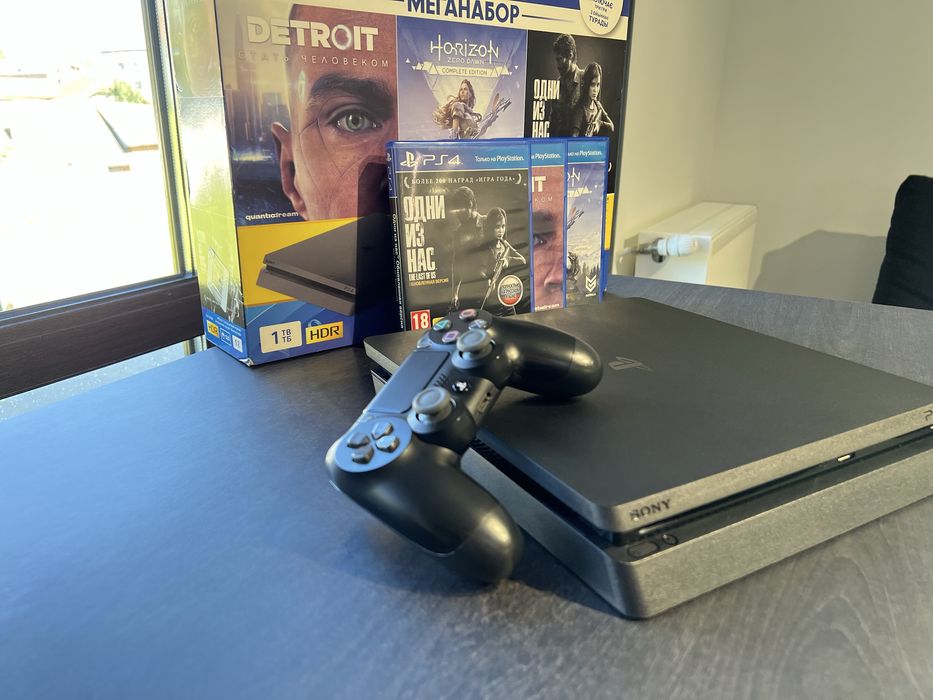 Playstation 4 Slim меганабір 1000gb