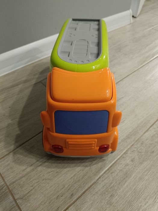 Mówiące auto z lawetą Smily Play