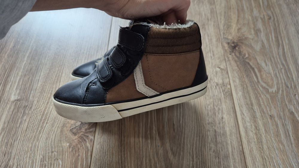 Sneakersy ocieplane kozaki Next, rozm. 29