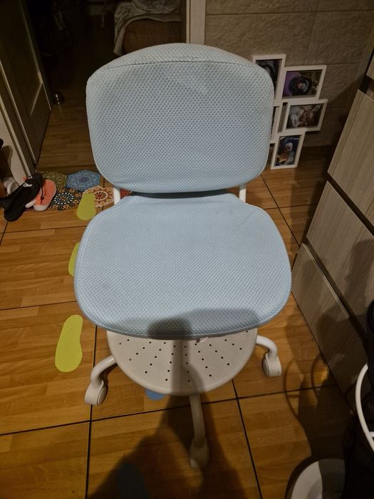 Krzesło do biurka dla dziecka