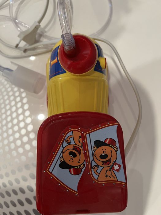 Компрессорный небулайзер модель Turbo Train Dr.Frei в виде паровозика