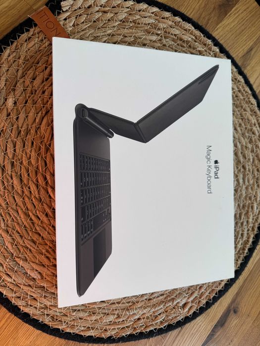 Magic Keyboard do iPada – stan bardzo dobry, oryginalne Apple