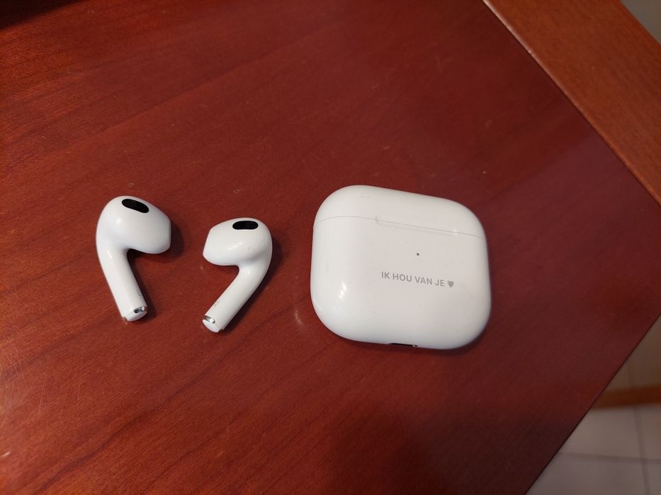 Airpods 3 terceira geração