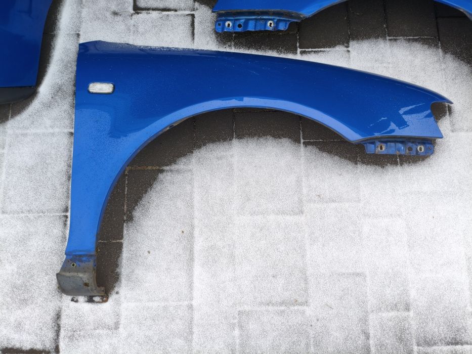 Błotnik prawy lewy Audi A3 8L lift