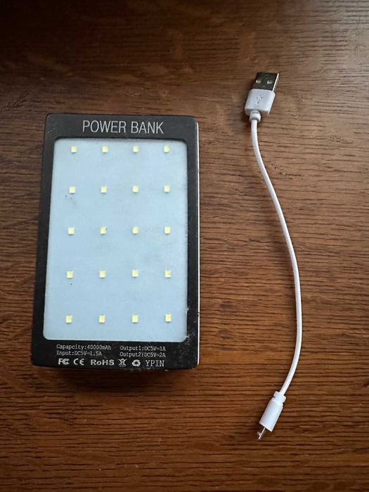 Павербанк с солнечной батареей 40000 mAh
