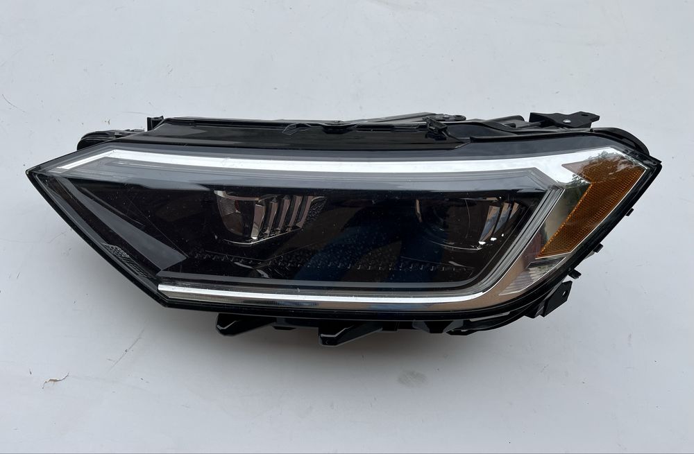 Фара ліва VW Jetta mk7 2019 2020 2021 full led америка