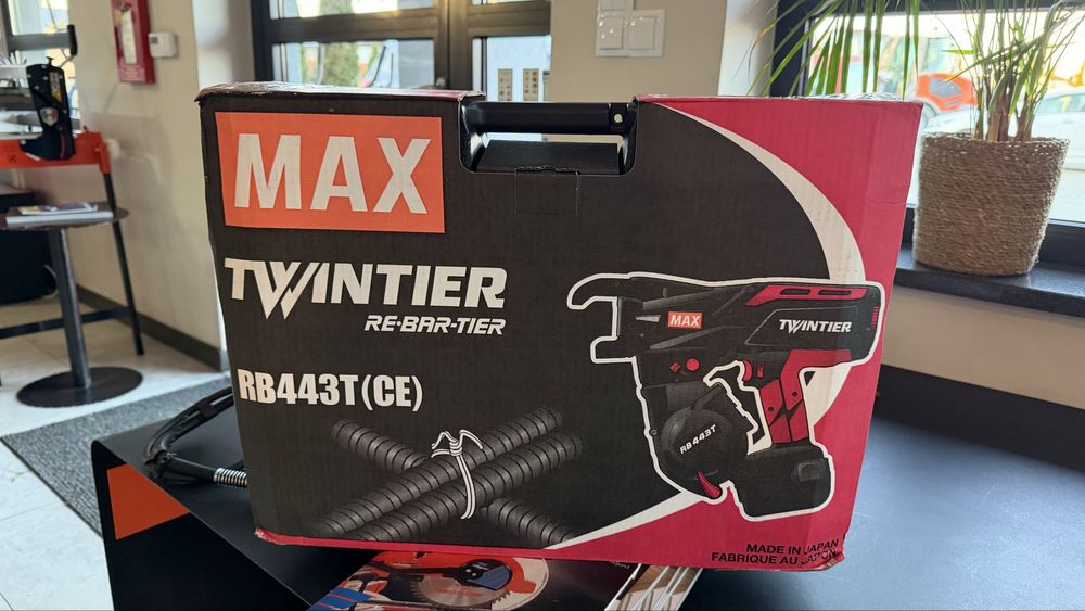 Wiązarka do zbrojeń MAX Twintier RB443T 14,4 V 2 akumulatory tjep